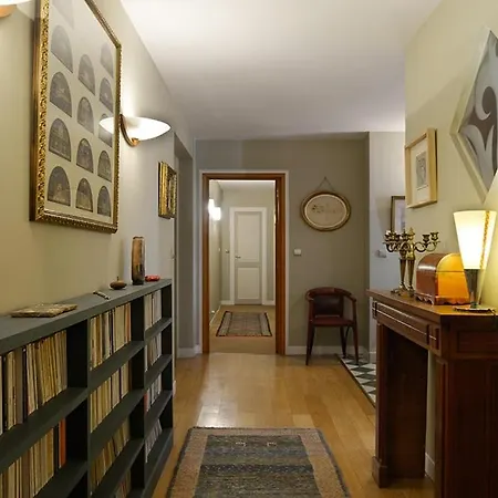 Charming In Large Τουλούζη