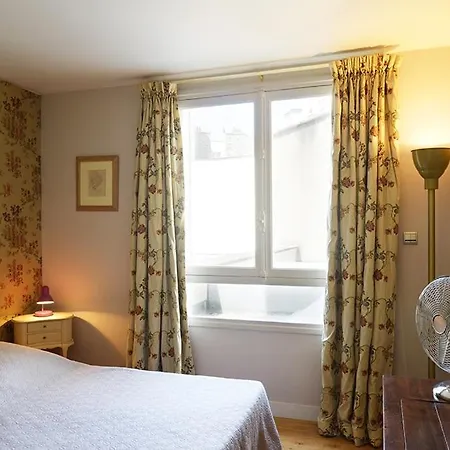 Charming In Large Apartmán Toulouse